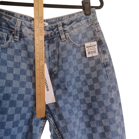 VIGOSS Checker Print Medium Wash Blue Denim Slim Straight Leg Jeans 27 NWT - Picture 7 of 9